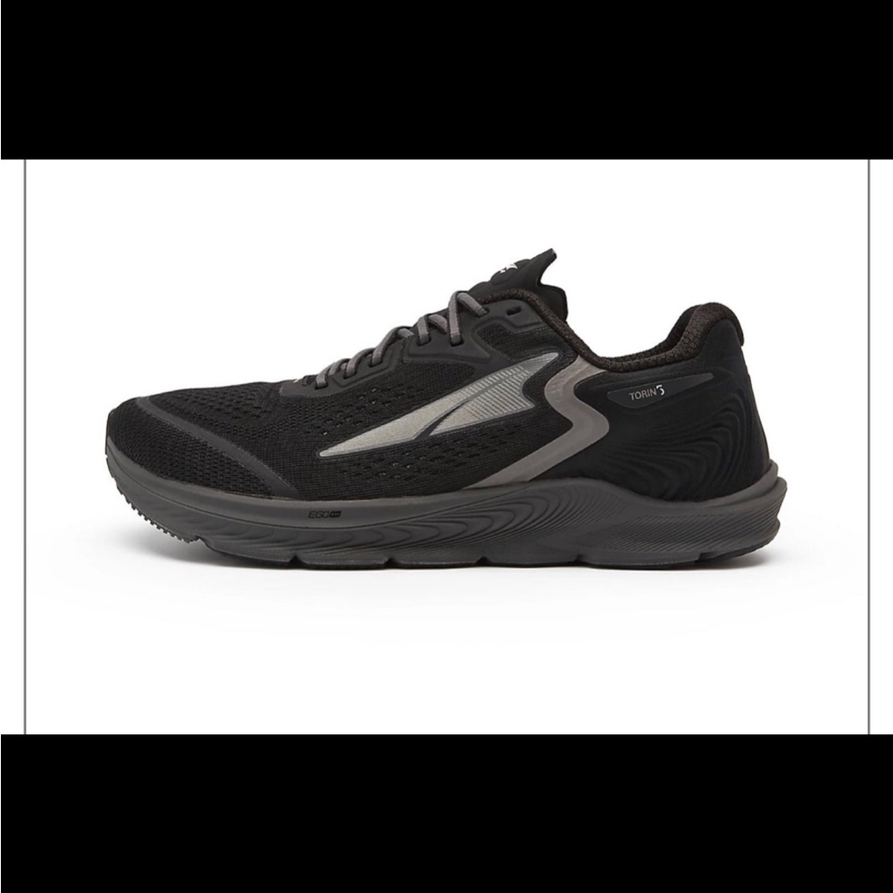 Mens running shoe. Worn once. Never outside